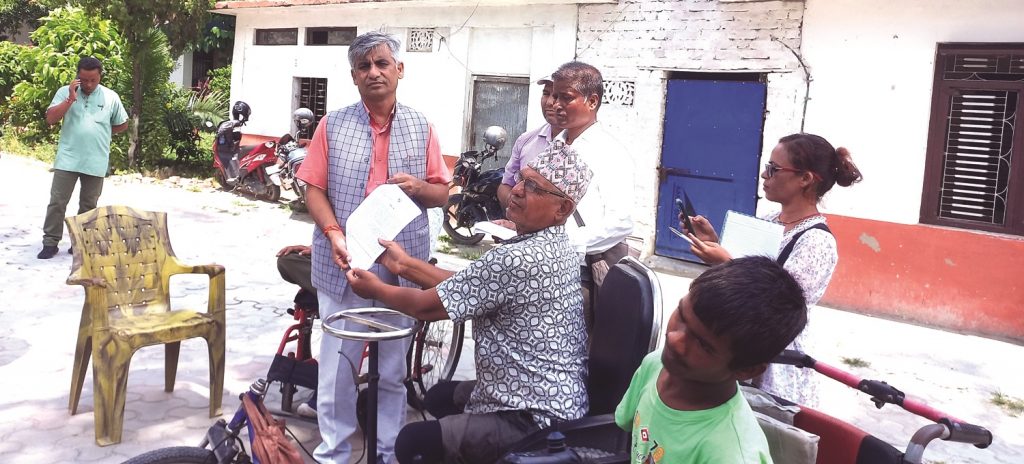 अपांगतान भएकाहरुको मन्त्रीलाई ज्ञापन
