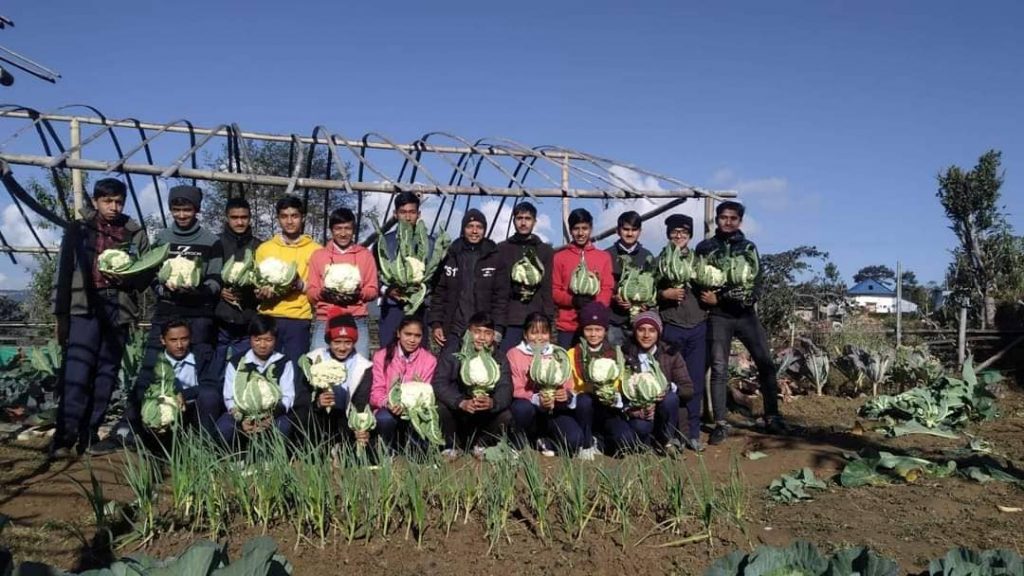 विद्यार्थीलाई उत्पादनदेखि बजारीकरण गर्न सिकाउँदै पञ्चकन्या मावि