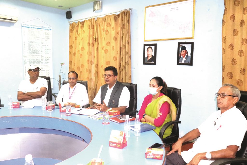 पार्क भत्काएर क्याफे बनाउने तयारी