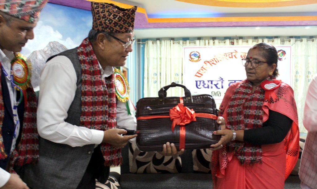 पथरीशनिश्चरेको राजश्वमा लुट : ठेकेदार कार्यकर्तालाई लाखौं भुक्तानी दिने तयारी