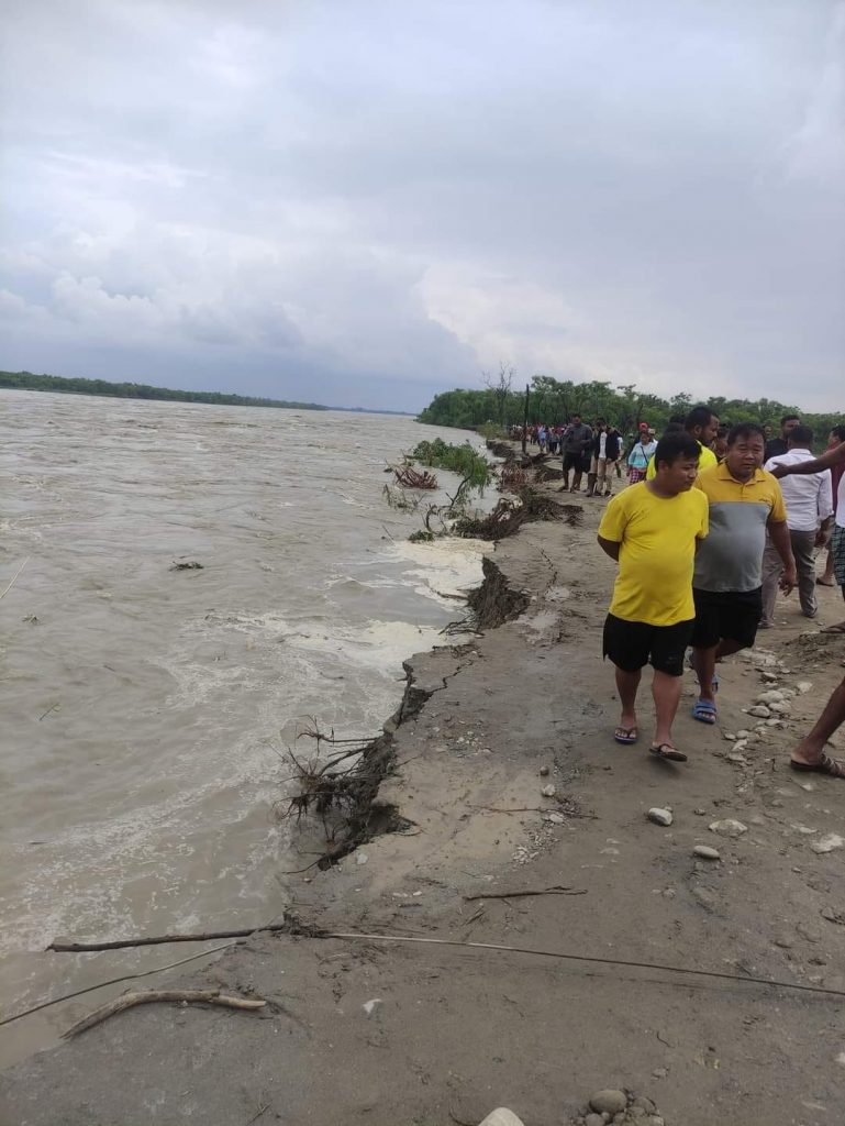 सप्तकोसी नदी बेलकाबाट पश्चिमतर्फ पस्यो, २४ सय परिवार प्रभावित