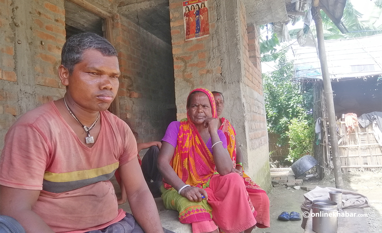 अरूको खेतबारीमा काम गरेर दुई छाक टार्नेलाई २१ करोड कर छलीको मुद्दा