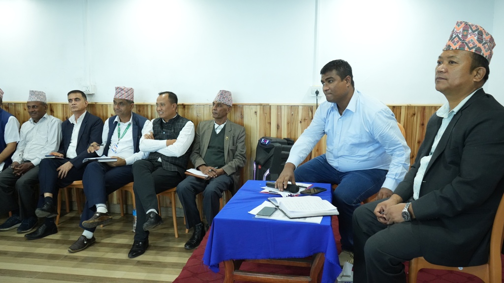 नेपालको उत्पादनले आन्तरिक र तेस्रो देशको बजारमा समस्या भोग्नु परेको गुनासो