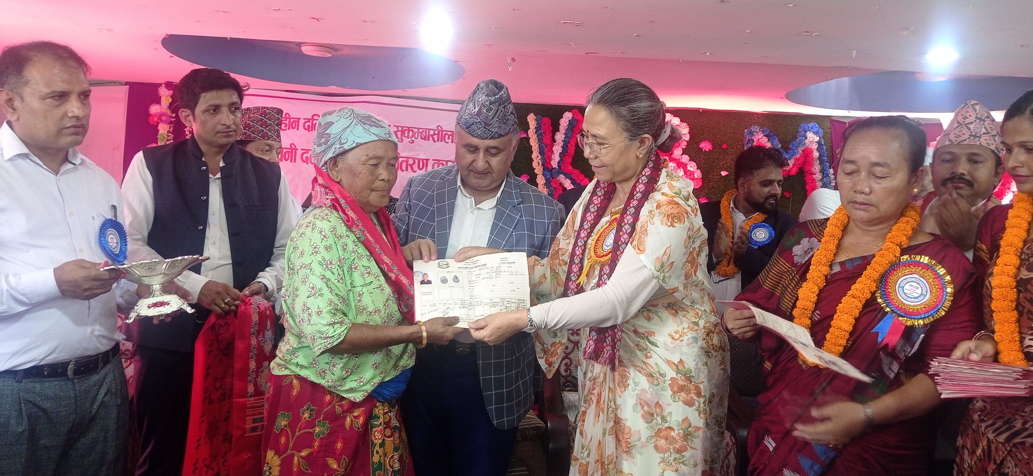 एक वर्षमा ४९ हजारले पाए लालपूर्जा