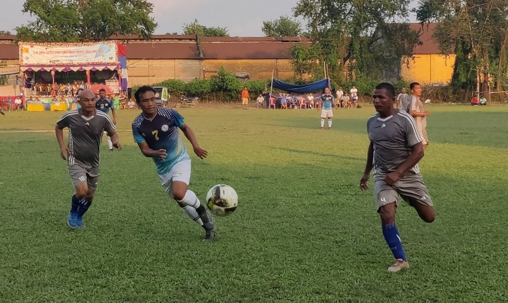 मिल्स भेट्रान्स गोल्डकप प्रतियोगिता, दमक भेट्रान्स क्लब फाइनलमा