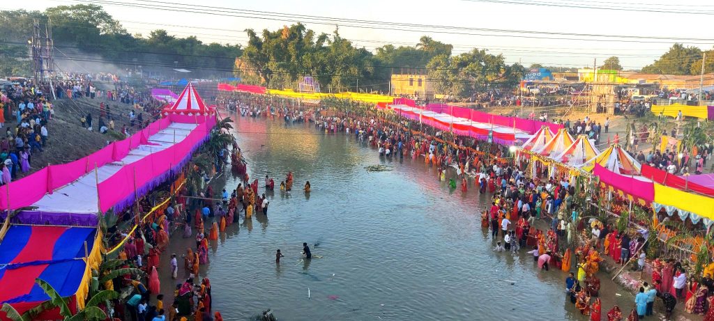 विराटनगरमा छठ पर्वको रौनक (फोटोफिचर)