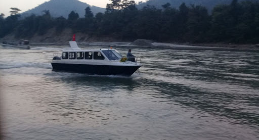 सप्तकोशीमा जेटबोट सञ्चालन