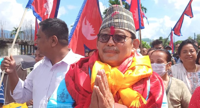 सुनसरी १ मा एमालेको बागी मेन्याङ्बोको उम्मेदवारी फिर्ता भएन