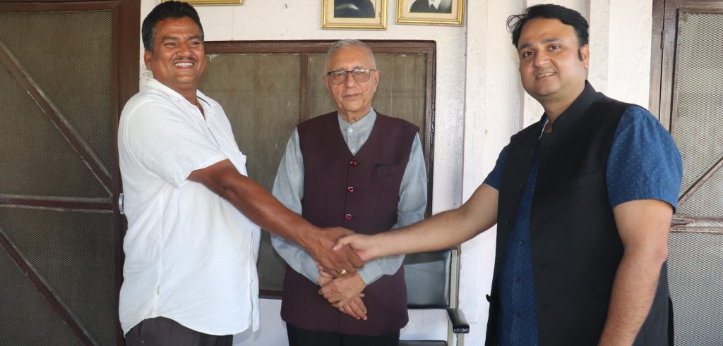 जीवन आचार्य विरुद्ध बागी हालेका नवीन दाहालको उम्मेदवारी निष्कृय