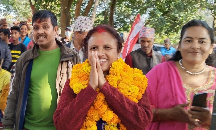 एमाले महासचिव पोखरेल माओवादी नेतृ शर्माद्वारा पराजित