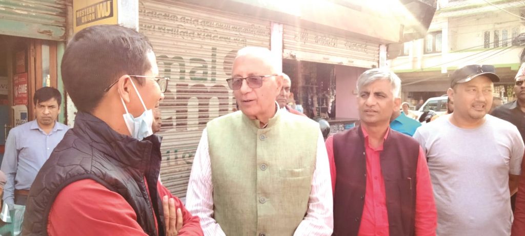 एकैदिन दर्जन बढी ठाउमा कोणसभा गर्दै सत्ता गठबन्धन