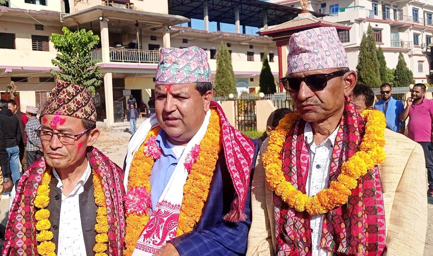 बेलबारीकै तीन जना  ‘माननीय’
