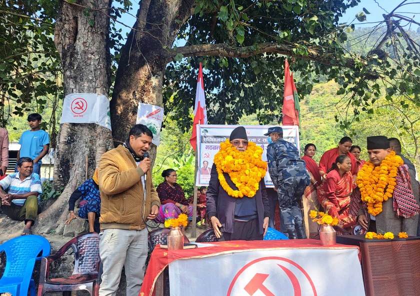 युवा नेतालाई प्रचण्डको निर्वाचनको जिम्मेवारी