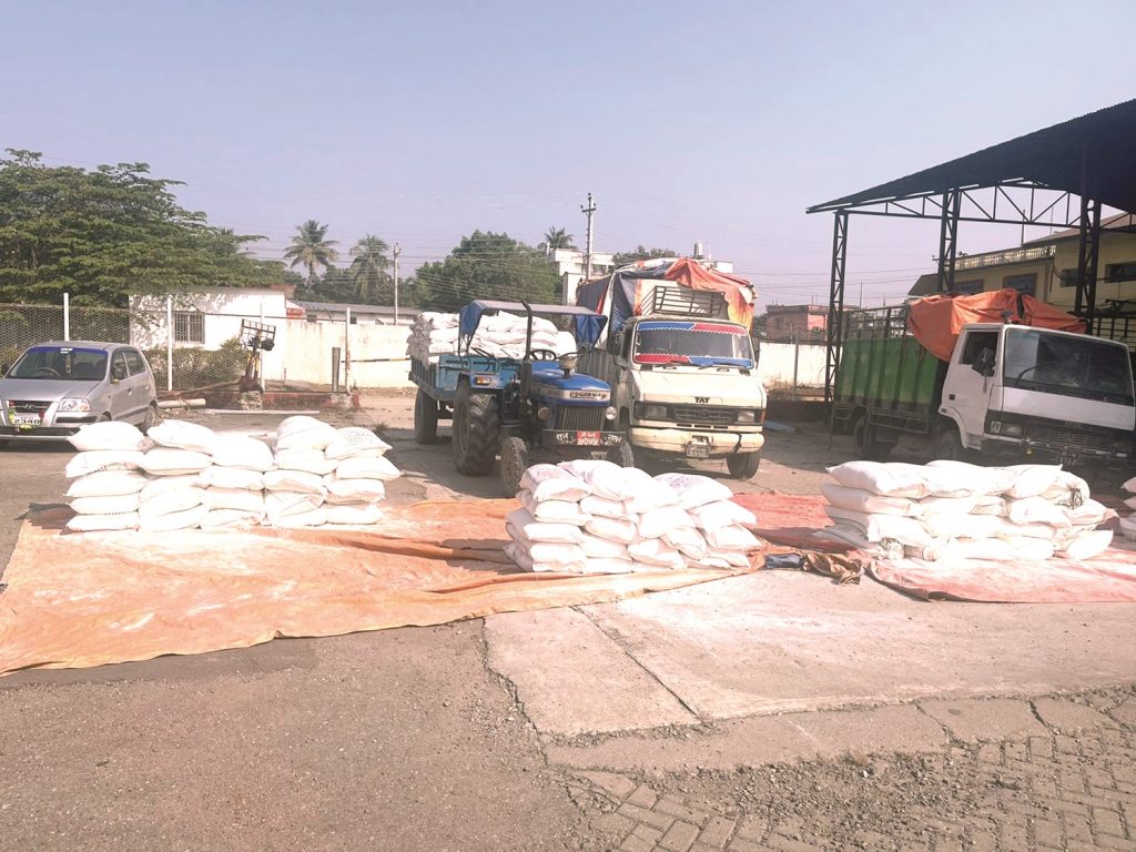 मैदा तस्करी प्रकरण : तस्करको नाइकेसहित पाँच जना २१ लाख ८६ हजार धरौटीमा रिहा