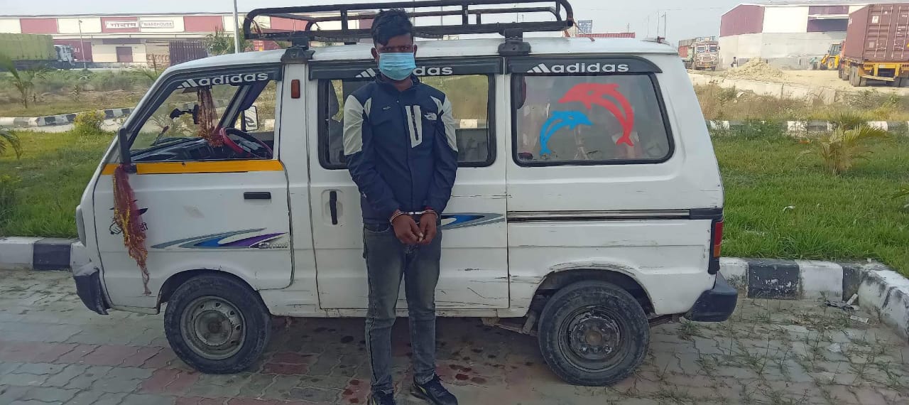 कर्मचारीमाथि हातपात गर्ने तस्कर समूहका एक जना पक्राउ