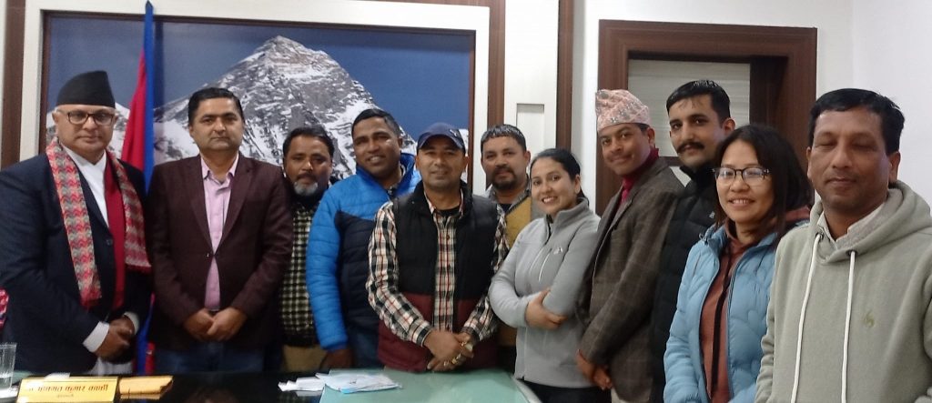 सञ्चार मन्त्रालयको छुट्टै अस्तित्व कायम राख्न महासंघको आग्रह