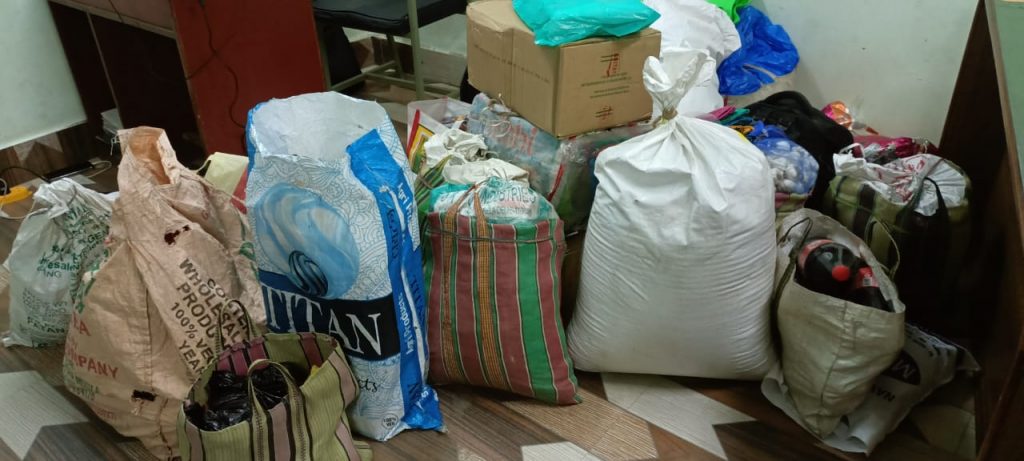 चोरी, तस्करी रोक्न मोरङ प्रहरी सक्रिय, हप्ता दिनमा २८ लाखको सामान बरामद