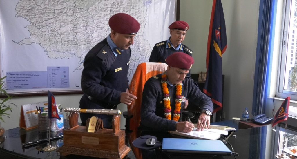 प्रदेश १ का नयाँ डिआइजी श्याम ज्ञवालीले समाले पदभार