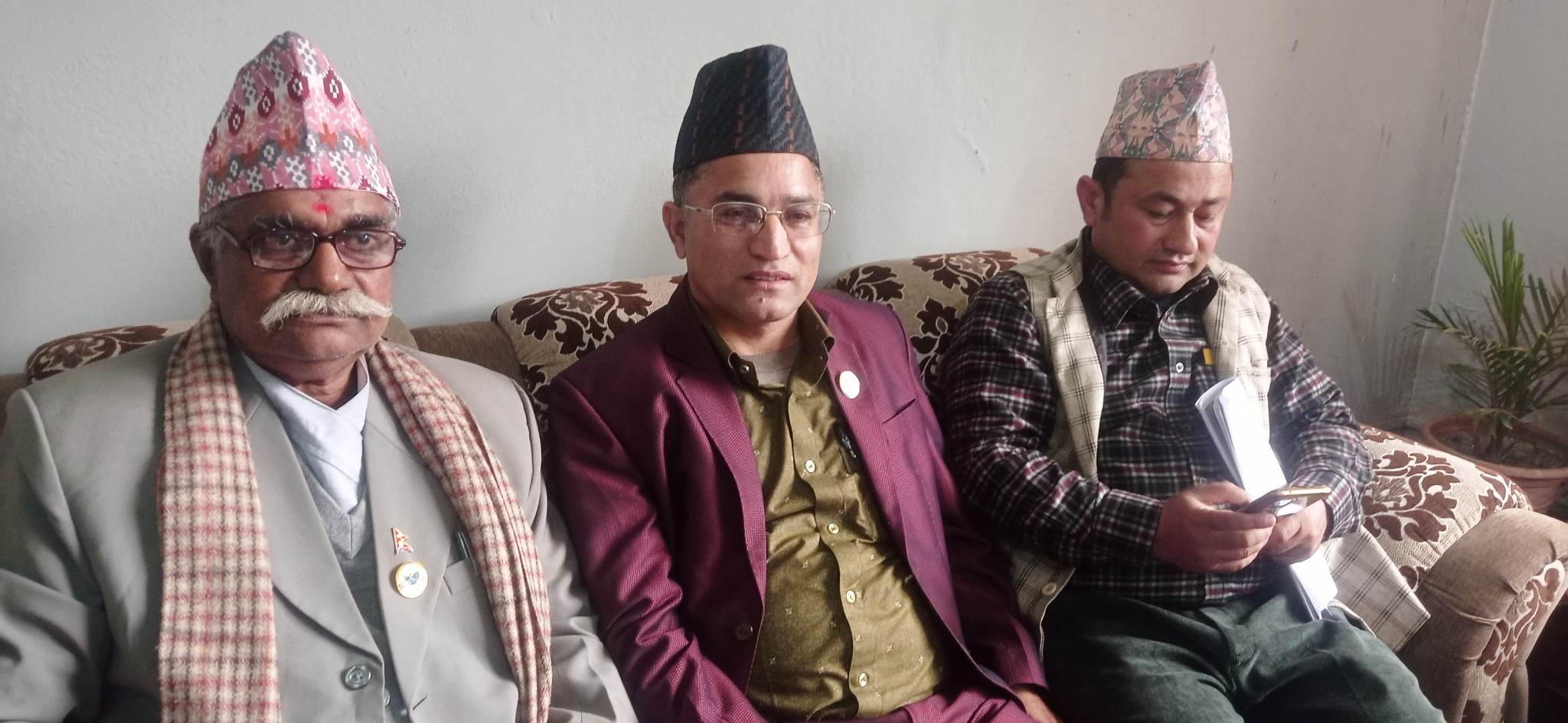 प्रदेश १ को सभामुखमा बाबुराम गौतमको एकल उम्मेदवारी