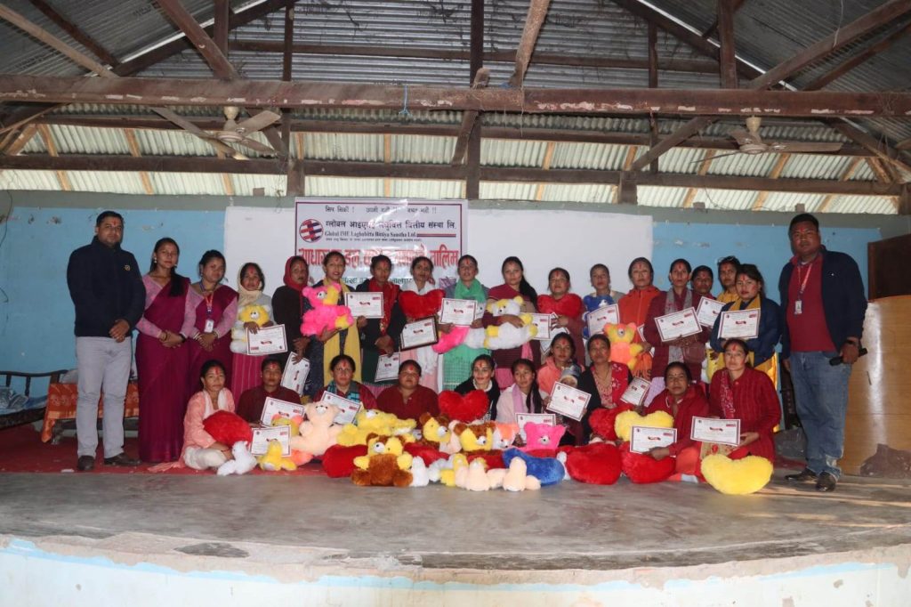 गुडिया तथा कुसन बनाउने तालिम सम्पन्न