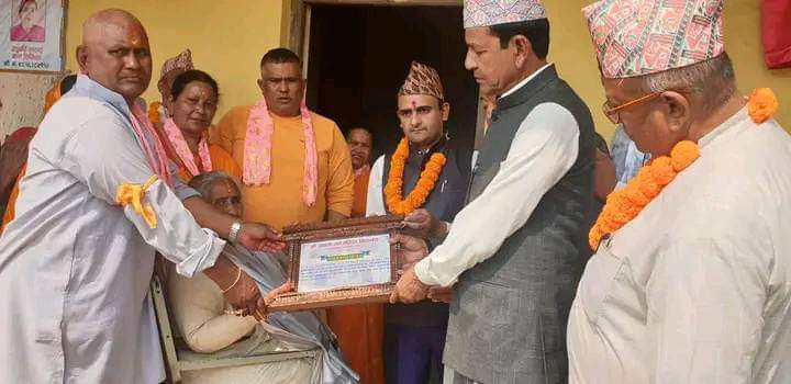 पिताको स्मृतिमा विद्यालय भवन निर्माण