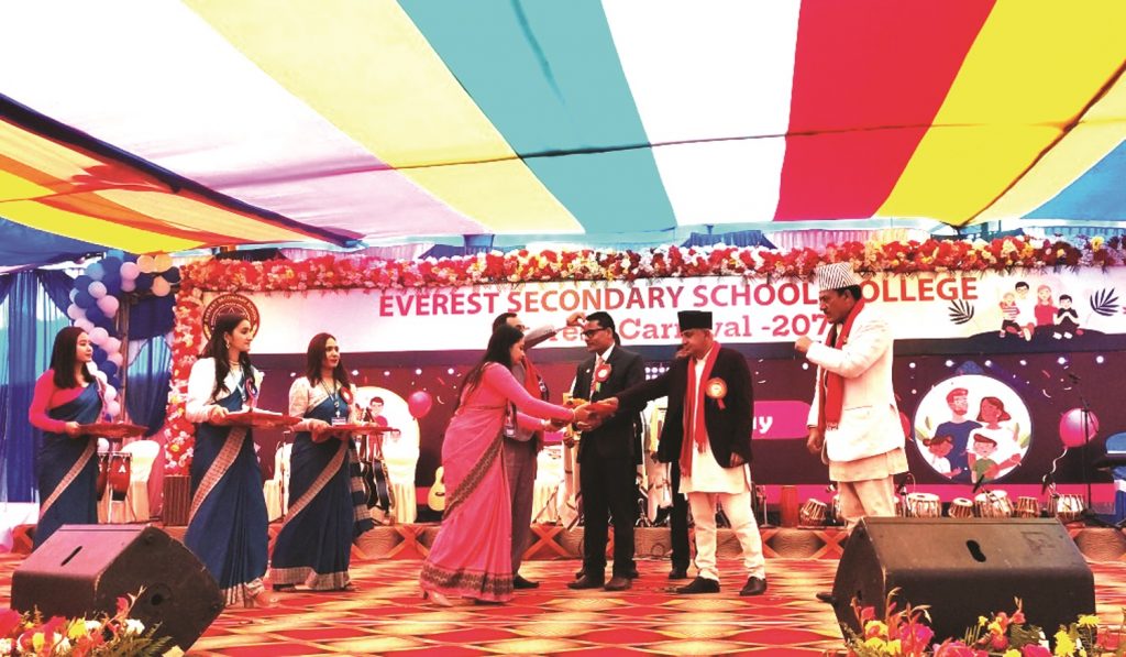 एभरेष्ट कार्निभल भव्य रुपमा सञ्चालन