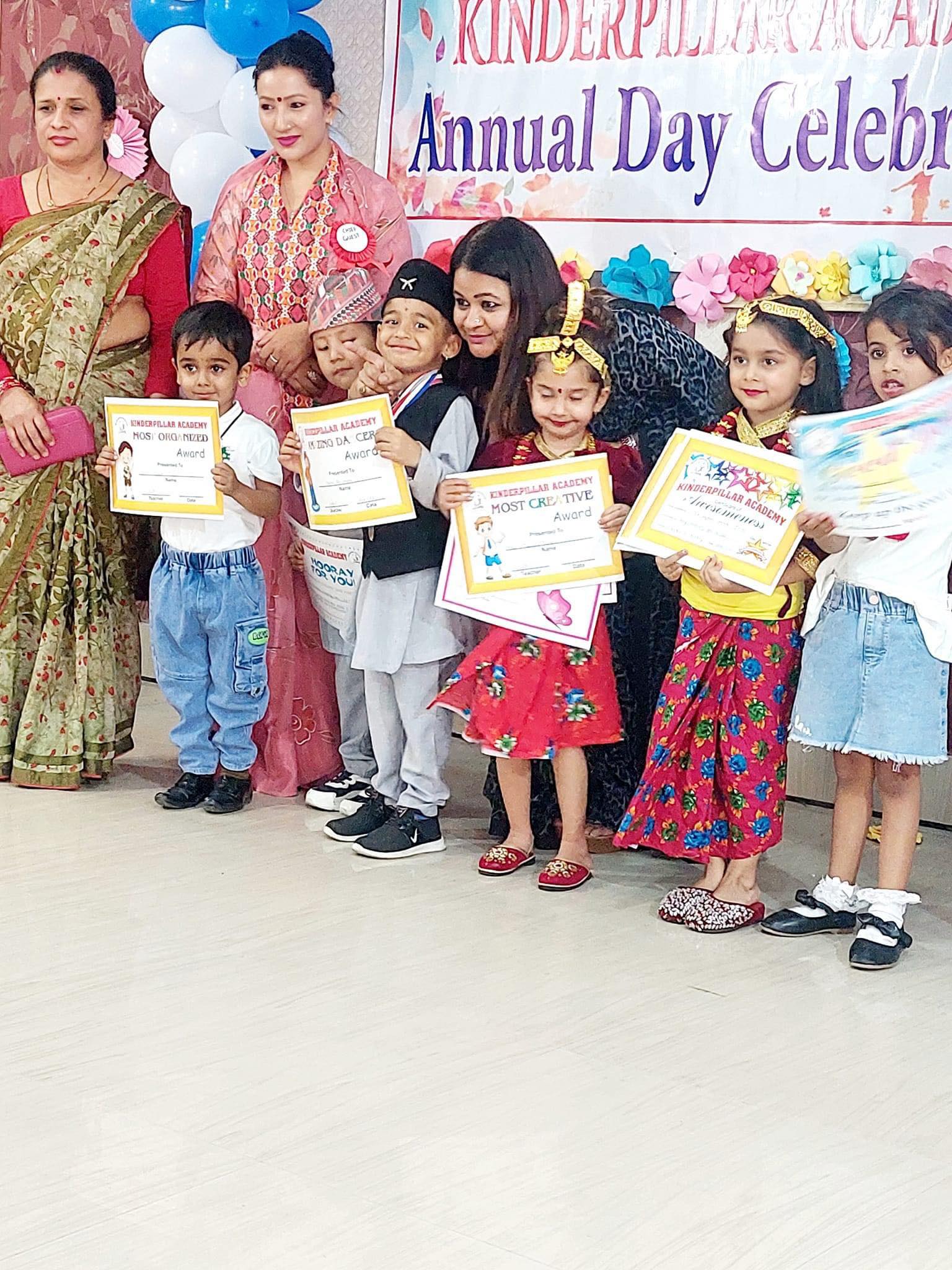 किन्डर पिलर एकेडेमी इटहरीले मनायो ७ औ वार्षिक उत्सव