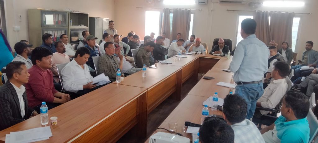 समयमै काम नगर्ने ठेकेदारलाई कारबाहीको दायरामा ल्याउने पूर्वाधार मन्त्रालयको तयारी