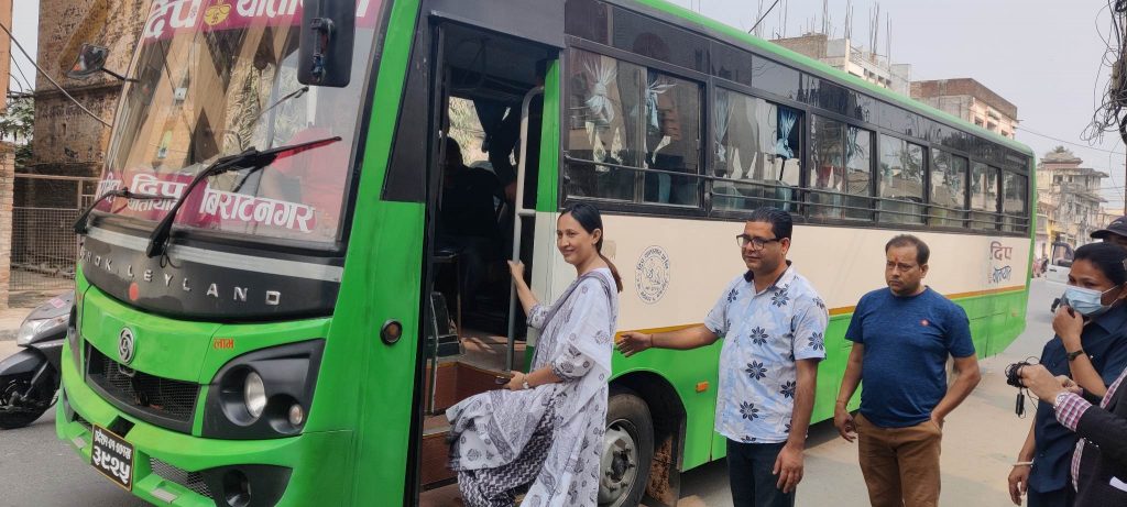 महानरले नगर बस संचालनमा ल्याउँदै