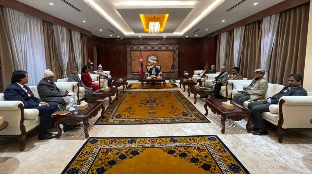 प्रधानमन्त्री प्रचण्डलाई एकमतका साथ विश्वासको मत दिने १० दलको निर्णय