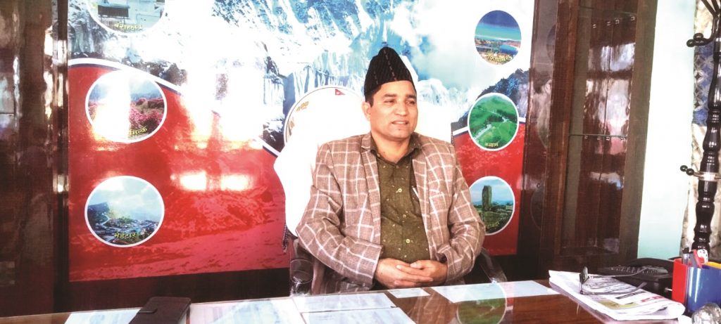 कोशीमा नयाँ सरकारको कसरत : सभामुखलाई राजीनामाको दबाब