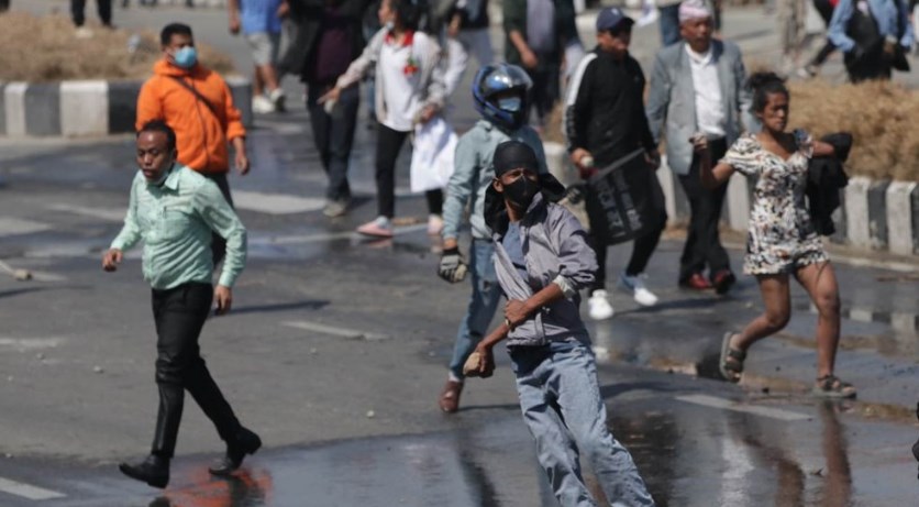 विराटनगरको झडपमा एक दर्जन बढी घाइते