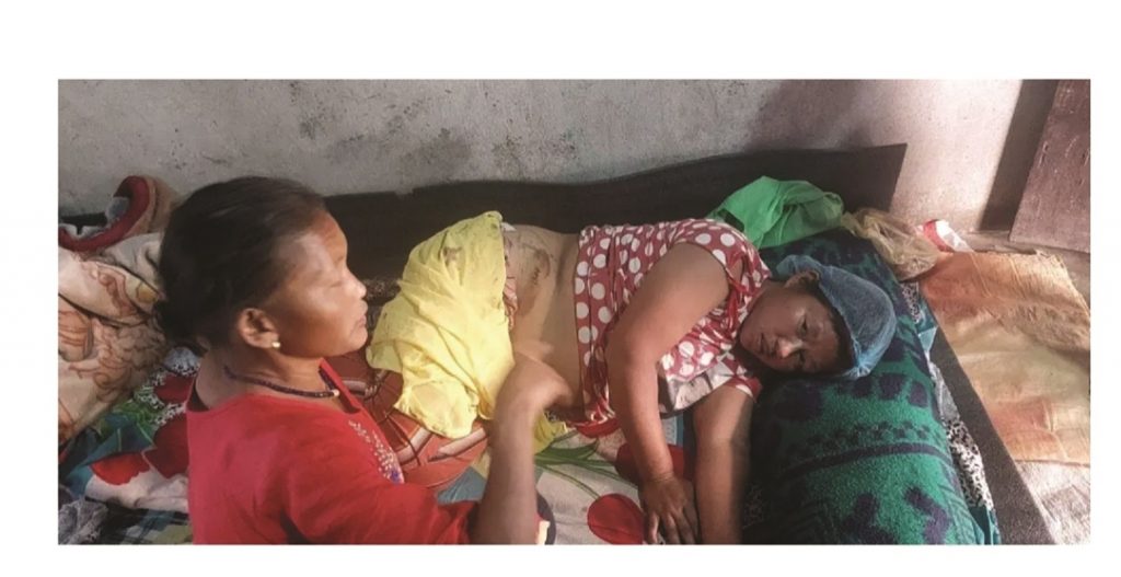 श्रीमानको छुरा प्रहारबाट घाइते विनाको उपचारमा समस्या