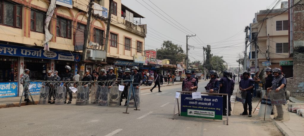 विरोध प्रदर्शनलाई ध्यान दिँदै विराटनगरकाे केही क्षेत्रमा निषेधाज्ञा