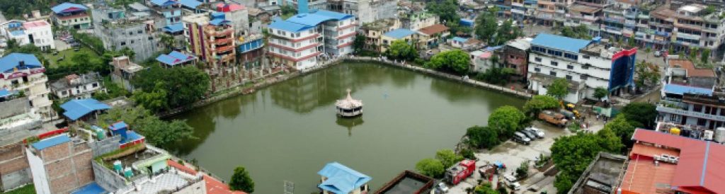 विपन्नको स्वास्थ्य बीमा गरिदिँदै इटहरी