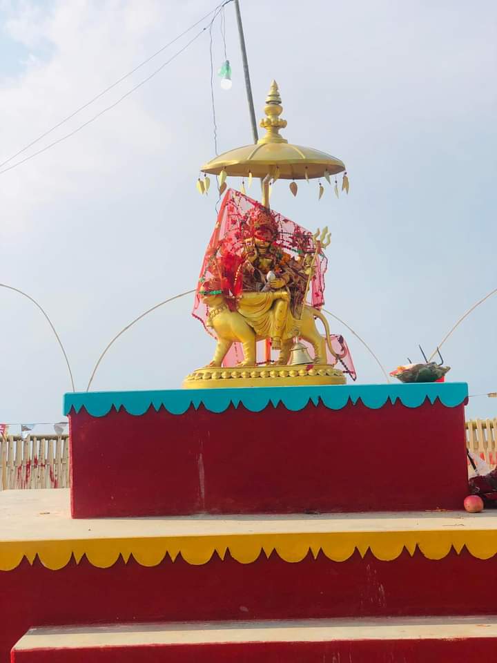 संखुवासभाको पाँचखपन ६ वानामा  सिद्धदेवी पाथिभरा माताको मन्दिर