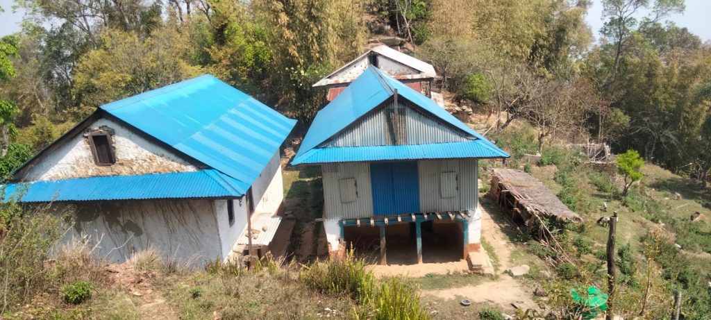 रित्तिँदै भोजपुरका गाउँवेसी