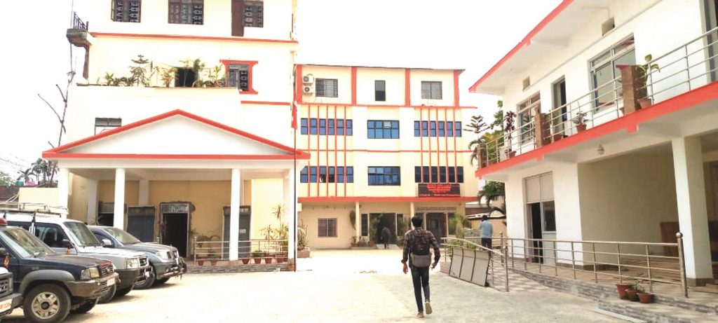 महानगरद्वारा पन्ध्र सहकारीको दर्ता खारेज