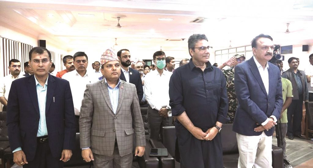 अर्थतन्त्रको जटिलता  : आक्रामक उद्योगी, निरीह अर्थमन्त्री