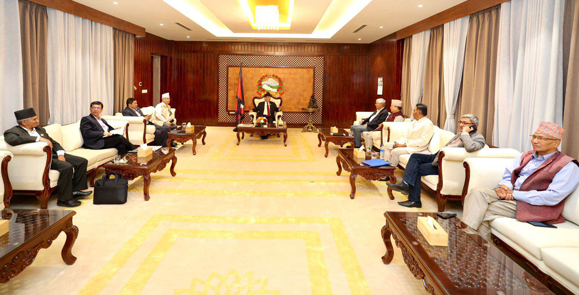 न्याय निरुपणसम्बन्धी विधेयकबारे छलफल गर्न बालुवाटारमा सत्तारुढ दलका बैठक