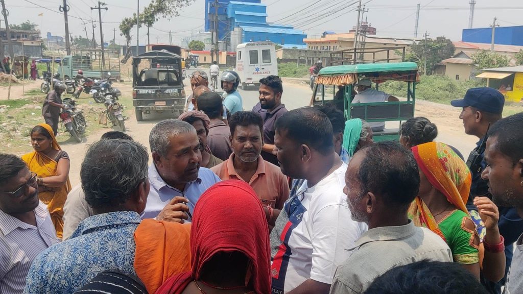 मोरङ कटहरीको वडा कार्यालय सार्ने विषयमा स्थानीय र गाउँपालिकाबीच विवाद