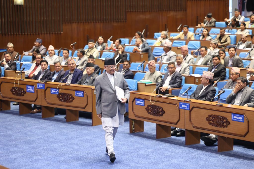 प्रतिनिधिसभामा आज प्रधानमन्त्रीले नीति कार्यक्रममा संसदमा उठेको प्रश्नको जवाफ दिने