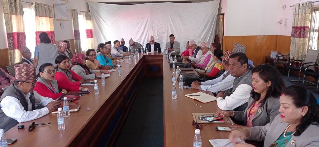 कोशी प्रदेश : एमाले संसदीय दलको बैठक सुरू