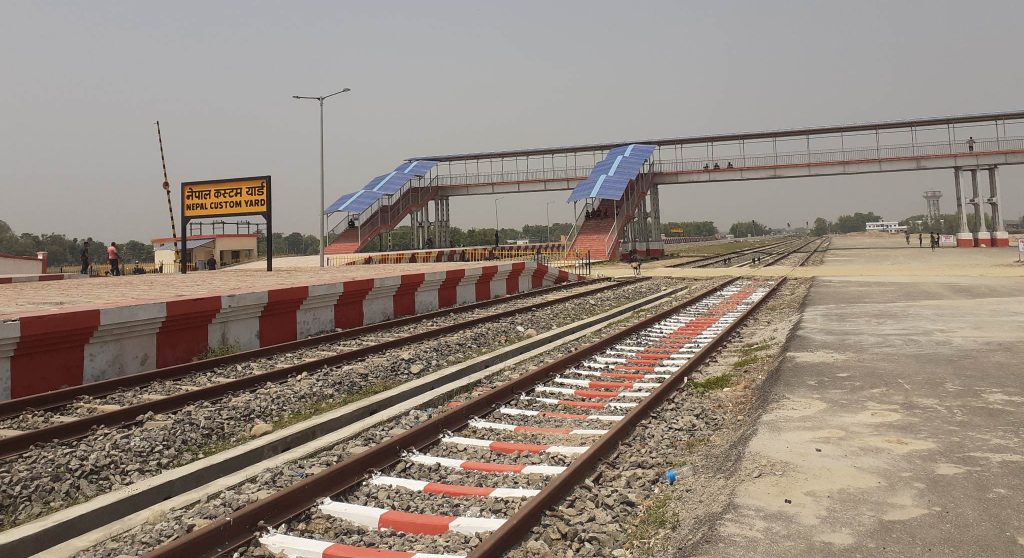 विराटनगरमा आज कार्गो रेल आउँदै, कस्टम यार्ड सिंगारियो (फोटो)
