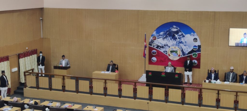 अध्यादेश पेश गर्दै मुख्यमन्त्री कार्कीले भने, ‘अध्यादेशबाट बजेट ल्याउने बाध्यता थियो’