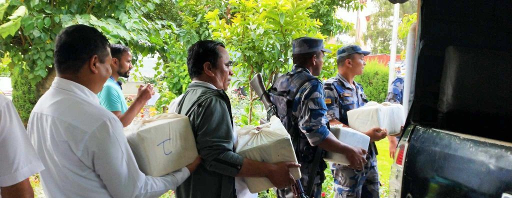 १०० केजी सुन प्रकरण भन्सार अधिकृत चन्द सहित ६ जना पक्राउ