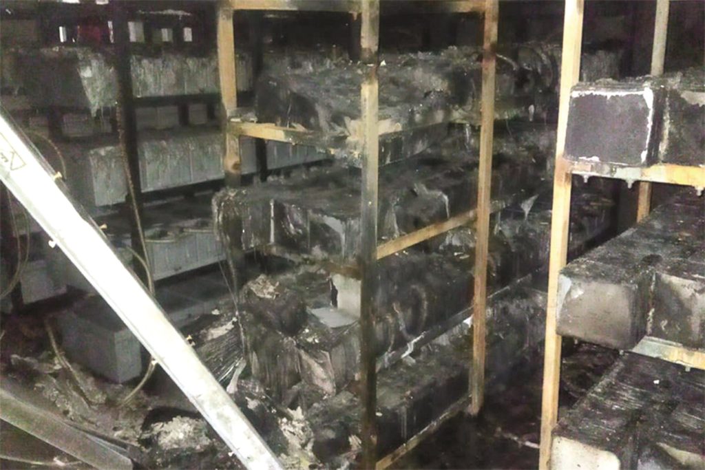 एमएम प्लाष्टिक उद्योगमा आगलागी, ३ करोडको क्षति