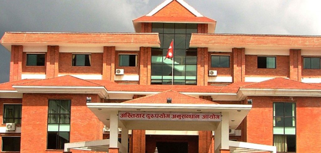 सुन्दरहरैचा नगरपालिकाका लेखा अधिकृत ढकालविरुद्ध दुई लाखको भ्रष्टाचार मुद्दा