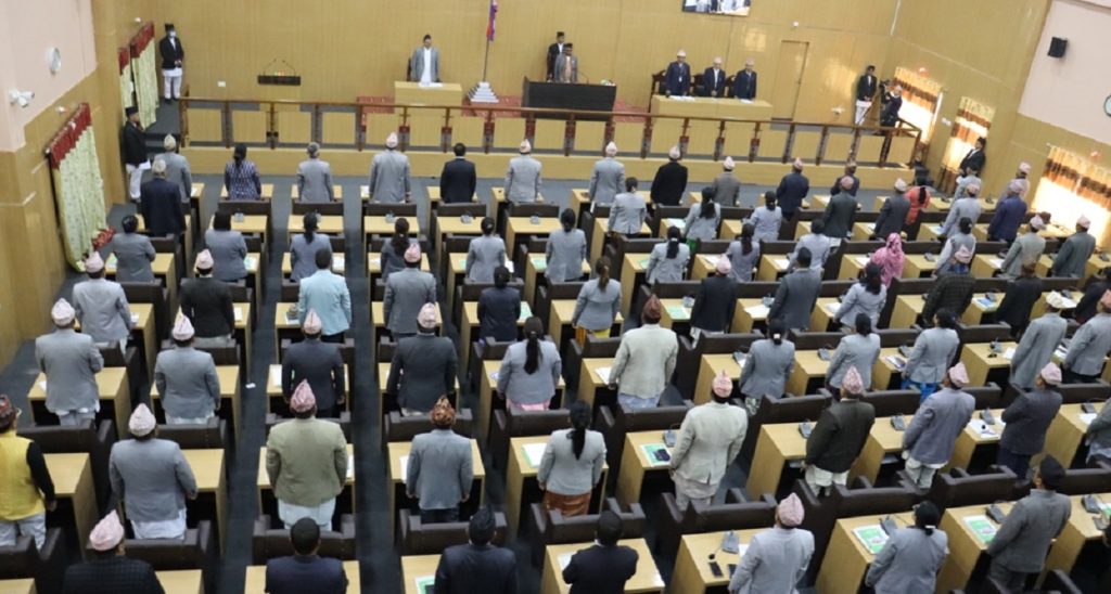 भोलिको प्रदेशसभा बैठकमा एमालेका ७ सांसद उपस्थित हुन नसक्ने !