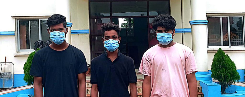 मोरङको धनपालथानमा सहकारी फोडि चोरी गर्ने तीन जना पक्राउ